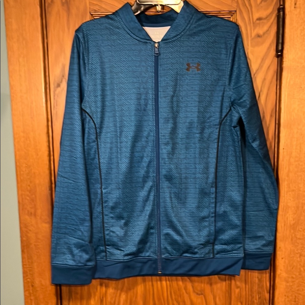 Under Armour Blue Lightweight Athletic Jacket with Textured Pattern
